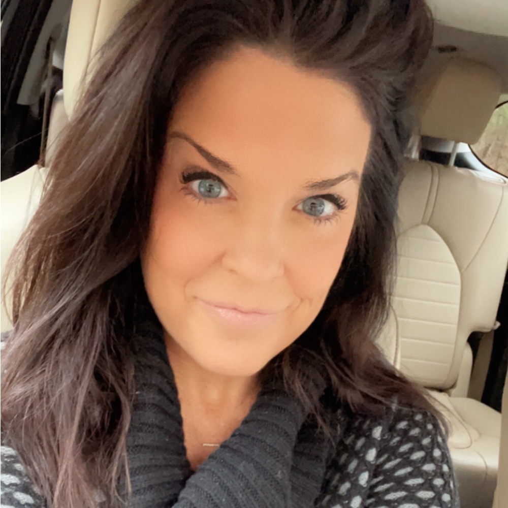 Meet your Posher, Jen